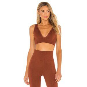 WEWOREWHAT Cinnamon Stick Brown Seamless Knit V-Neck Sports Bra Top, Size L